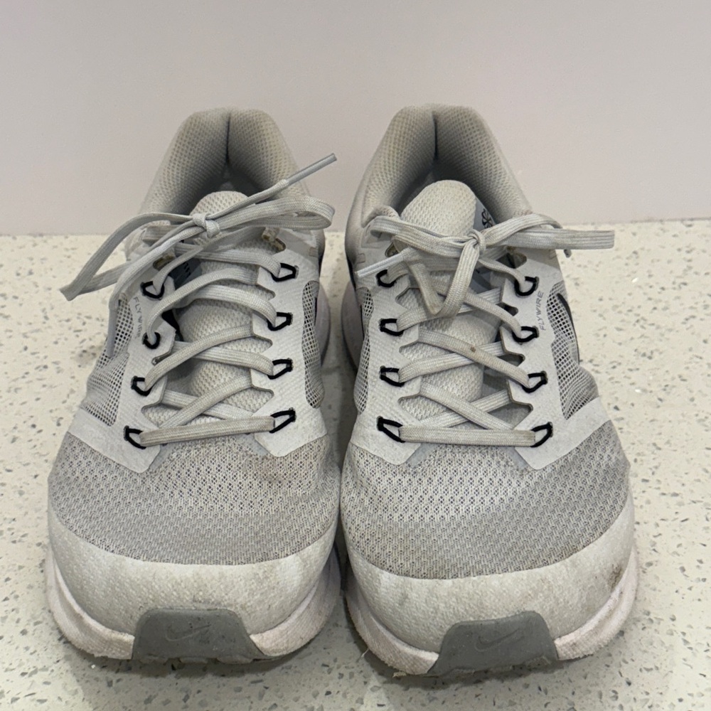 Nike Run Swift 3 - Men’s Size 8.5